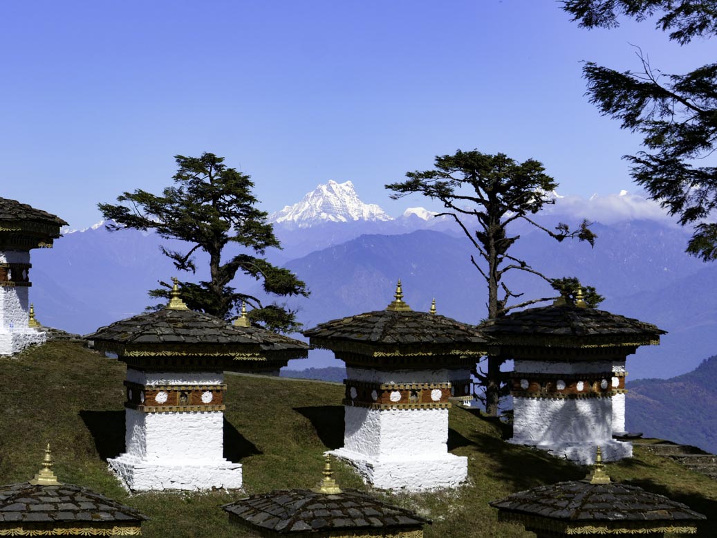 Bhutan, Lungtenzampa