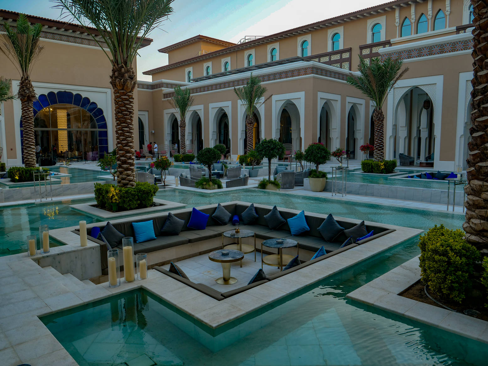 Abu Dhabi & Dubai 2018