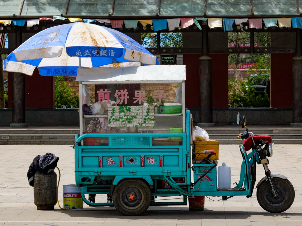 China, CHN, Hebei Sheng, Shizigou, The Puning Temple